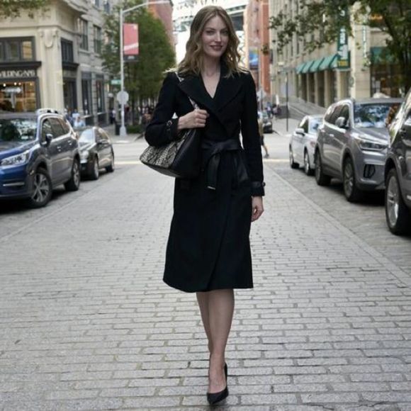 Elevate Your Style with Our Alligator Print Genie Shoulder Bag! Vegan leather - Picture 9 of 9